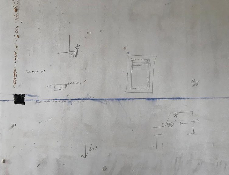 Quan el millor paper en blanc continua siguent a les parets ...