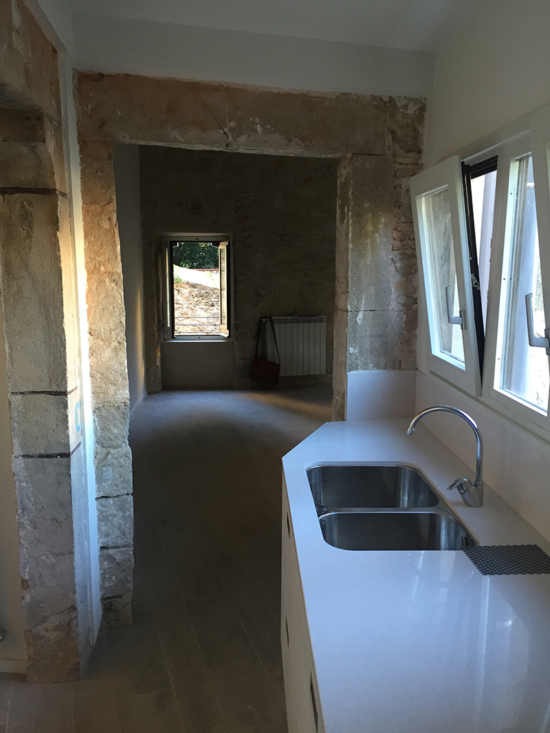 Reforma de dos habitatges en un al Barri Vell de Girona