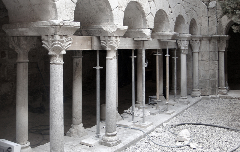 Restauració del claustre del Monestir de Sant Daniel
