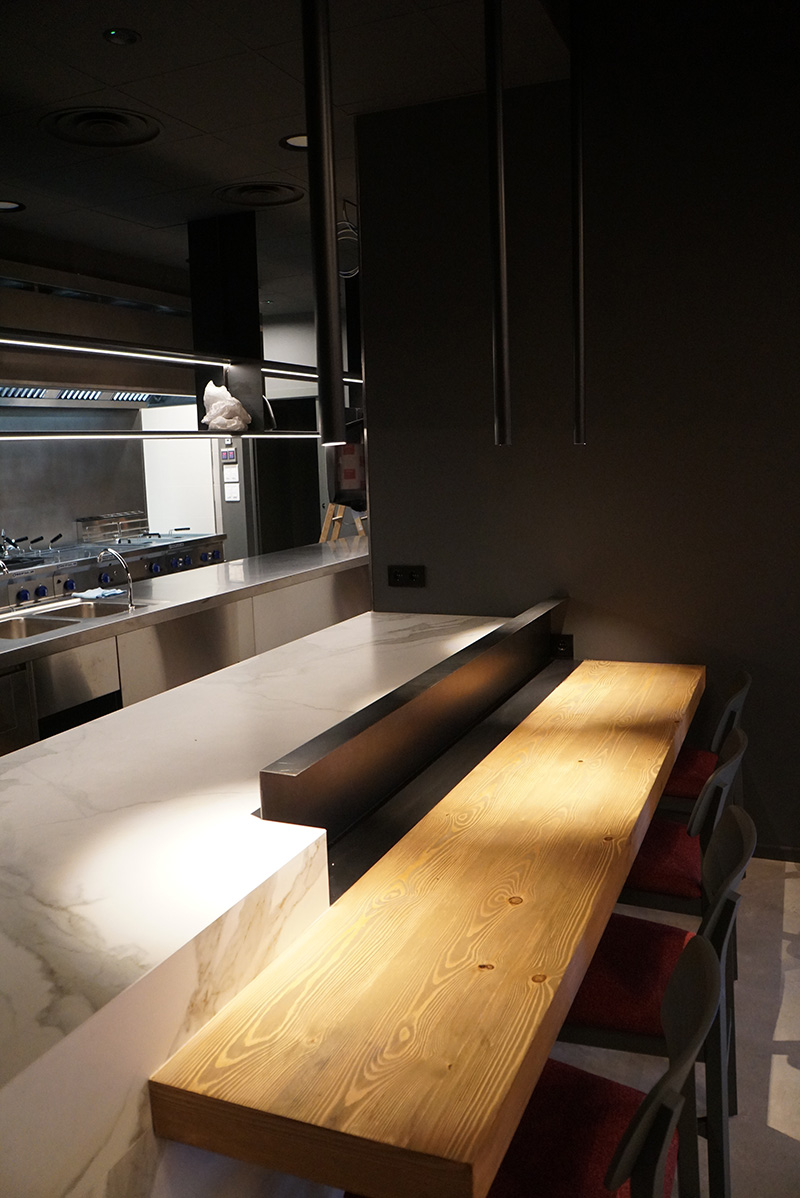 restaurant-bar graner + roent